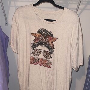 Graphic Tee with Leopard Print Design